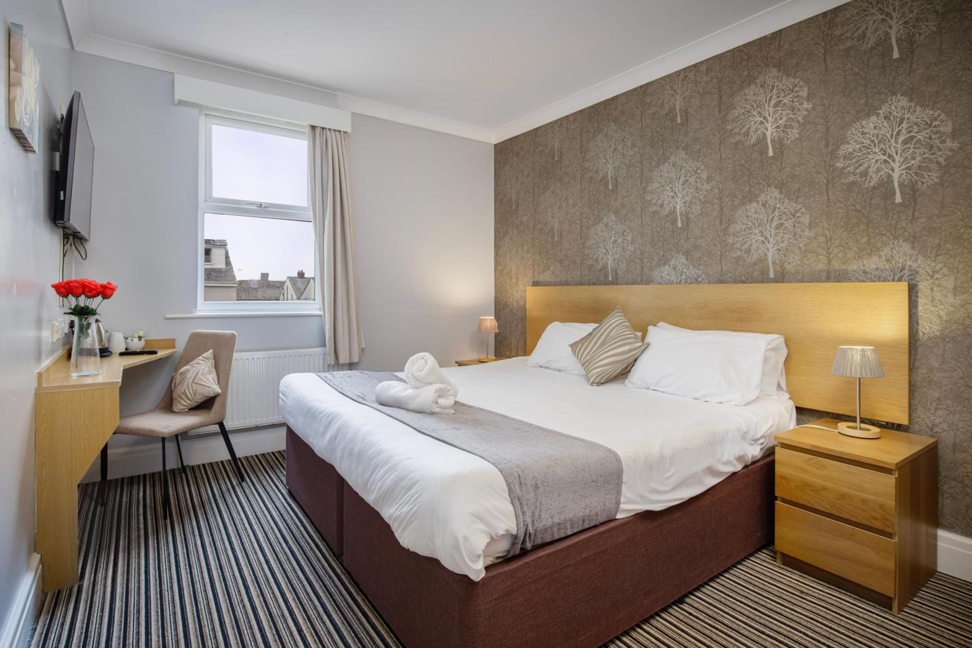 Ashley Victoria Hotel Blackpool Exterior photo