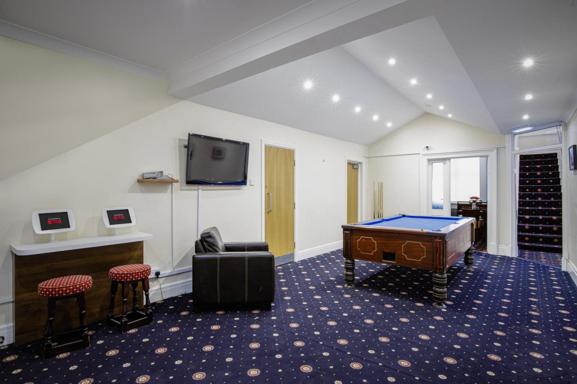 Ashley Victoria Hotel Blackpool Exterior photo