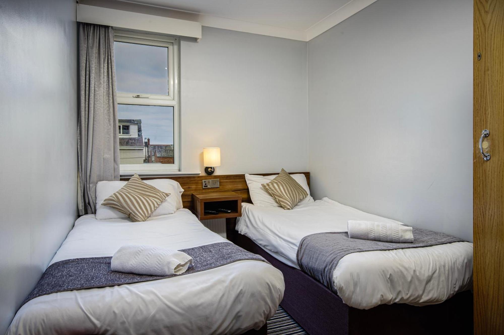 Ashley Victoria Hotel Blackpool Exterior photo